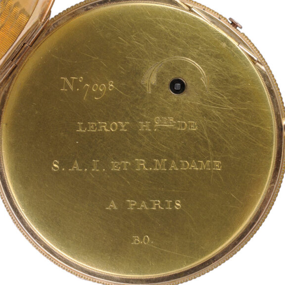 A French cylinder with rare pull repeat in a gold case Circa 1820 A French cylinder with rare pull repeat in a gold case Circa 1820