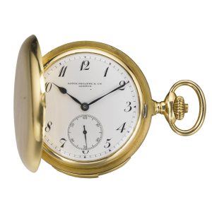 A gold Swiss hunting cased minute repeating watch Circa 1907